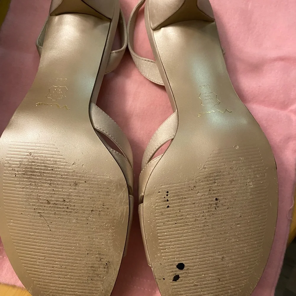 Nina champagne satin formal heel - Picture 7 of 8